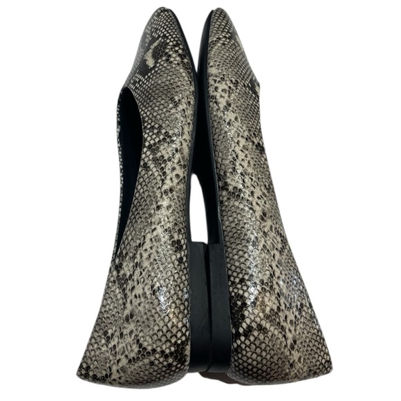 🔥SALE🔥STEVE MADDEN DELIAH SNAKE SKIN BALLET FLATS SZ 9 M - Picture 7 of 15